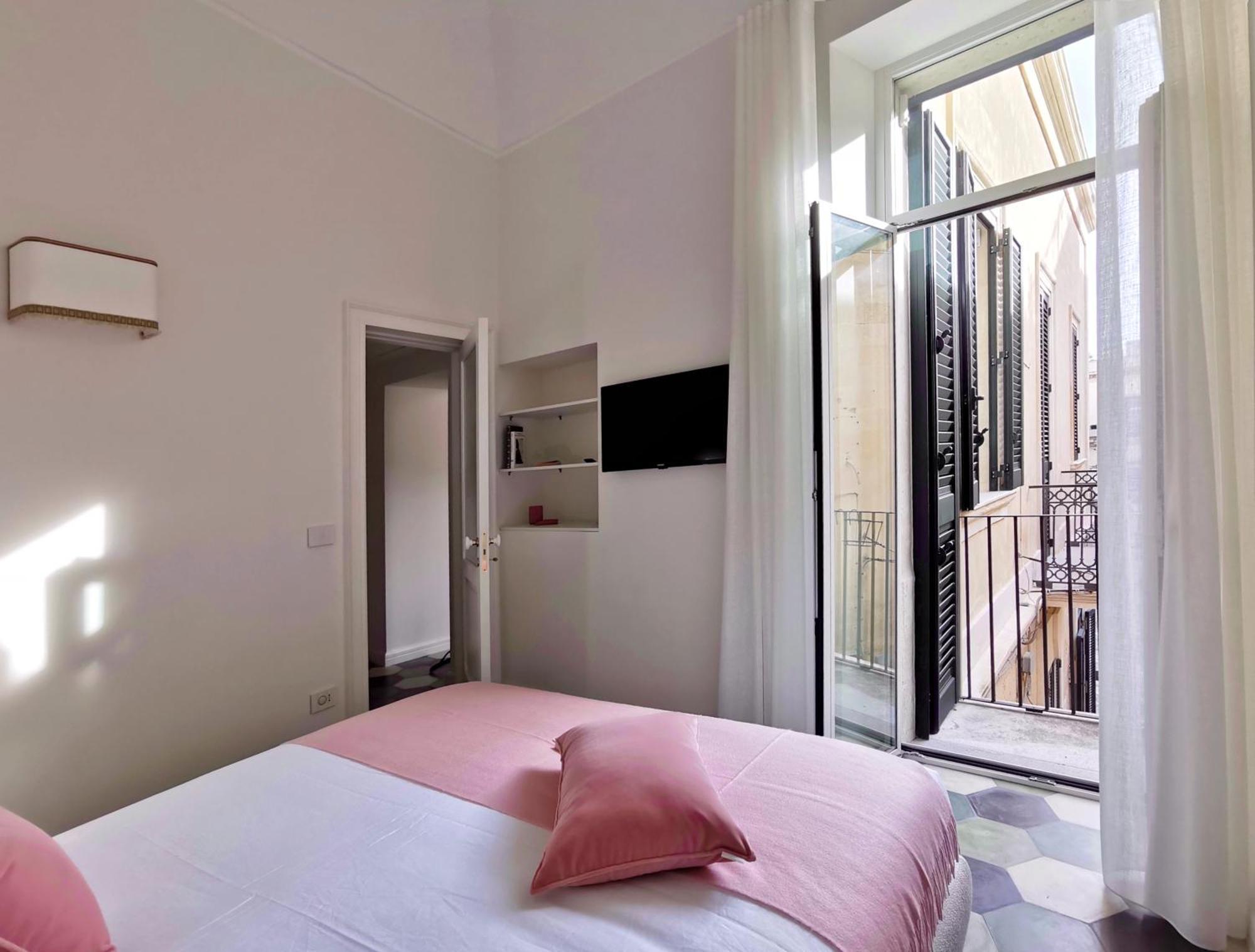 Coniger 4 Casa Vacanze In Centro Lecce Con Wi-Fi E Smart Tv Eksteriør bilde